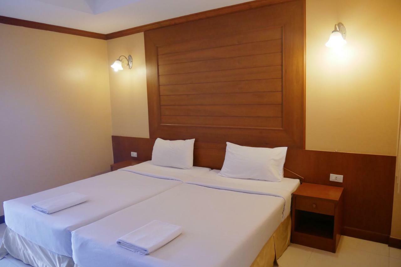 Baan Jpn Hotel HHQ Exterior foto